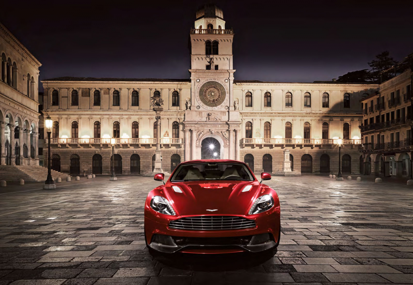 The Vanquish | The ultimate Aston Martin
